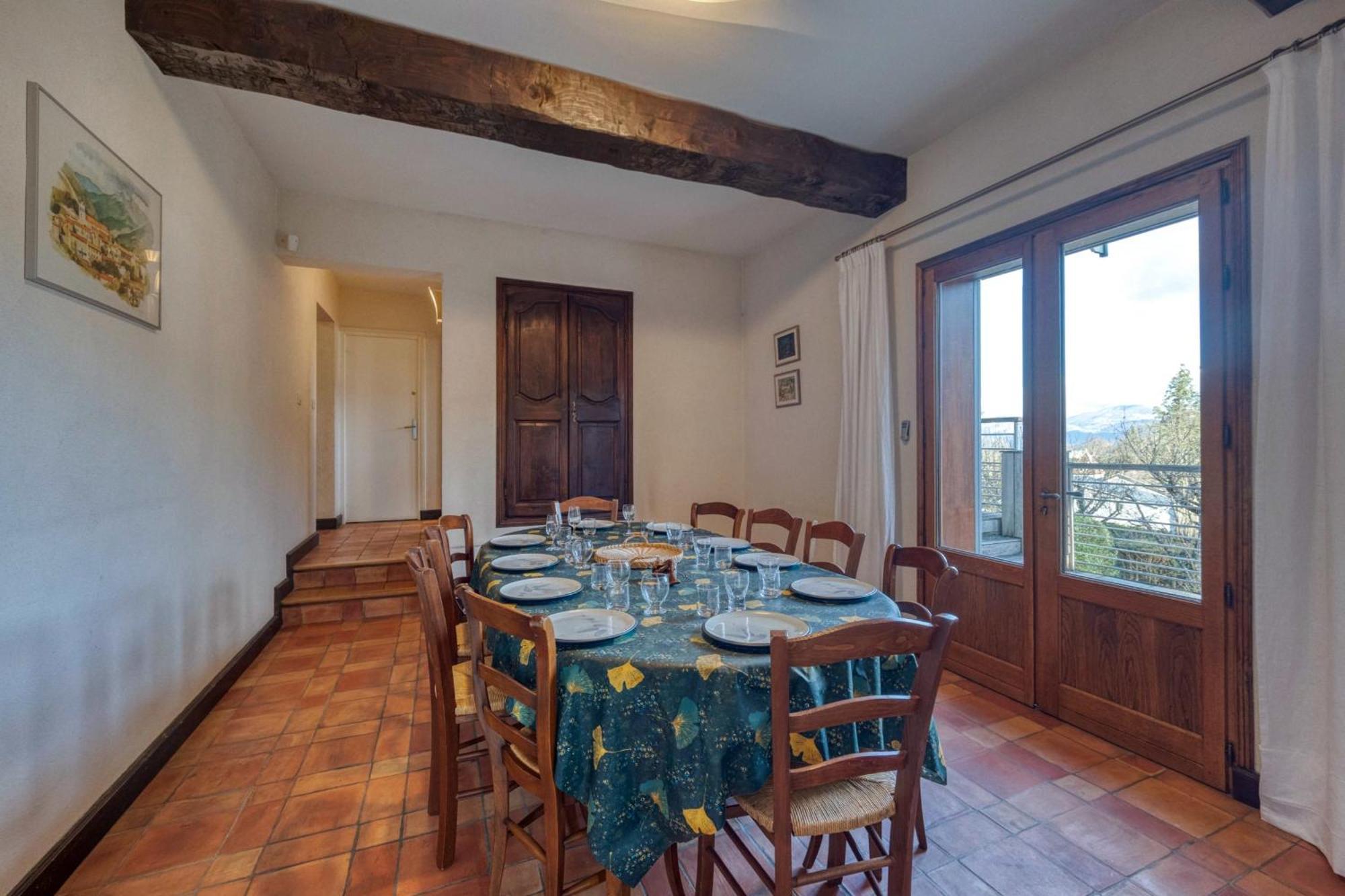 #Hp La Maison Des Lilas Large Family House Sleeps 12 Garden Seyssins Exterior photo